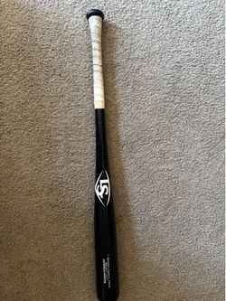 32 inch Louisville Slugger Wood  bat