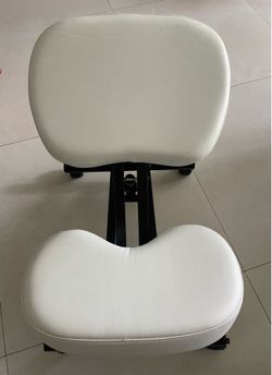 Ergonomic Kneeling Chair – Adjustable Posture Stool