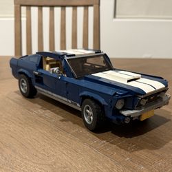 LEGO Creator Ford Mustang 10265