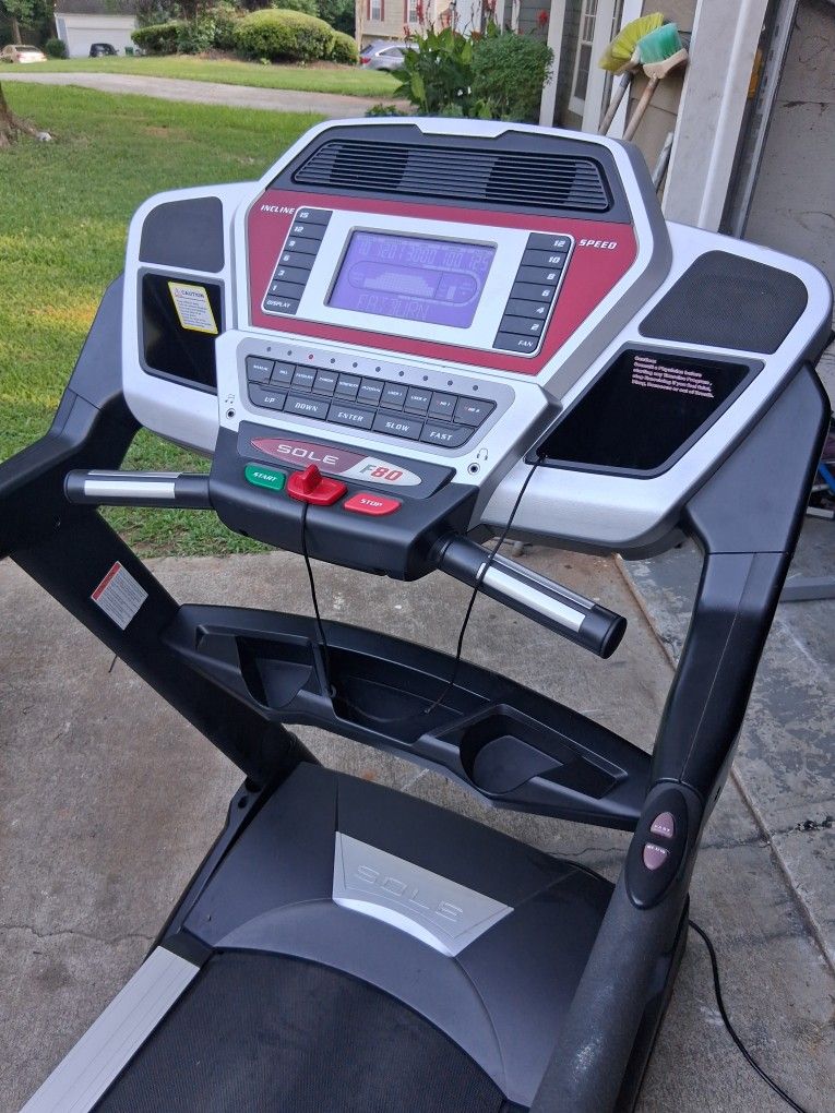 Nice Clean Working Sole F80 Treadmill