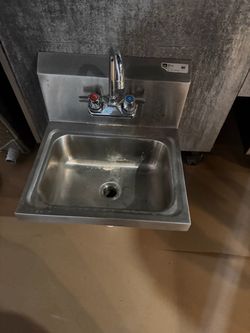Wash sinks