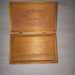Vintage Yocum Bros. Wood Cigar Box
