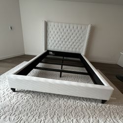 ZGallerie Queen Upholstered Tufted Bed
