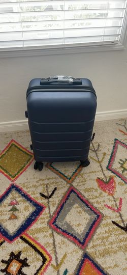 Blue Hardside Spinner Carry-On Suitcase14x22x10 inches