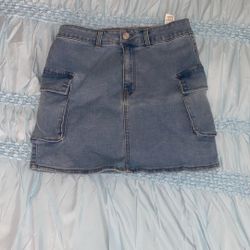 Size M DENIM SKIRT 