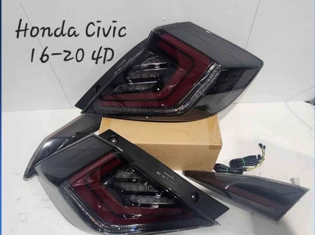 Honda Civic 4D 2016-2021 Tail Lights
