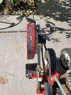 Trimmer 4- stroke engine