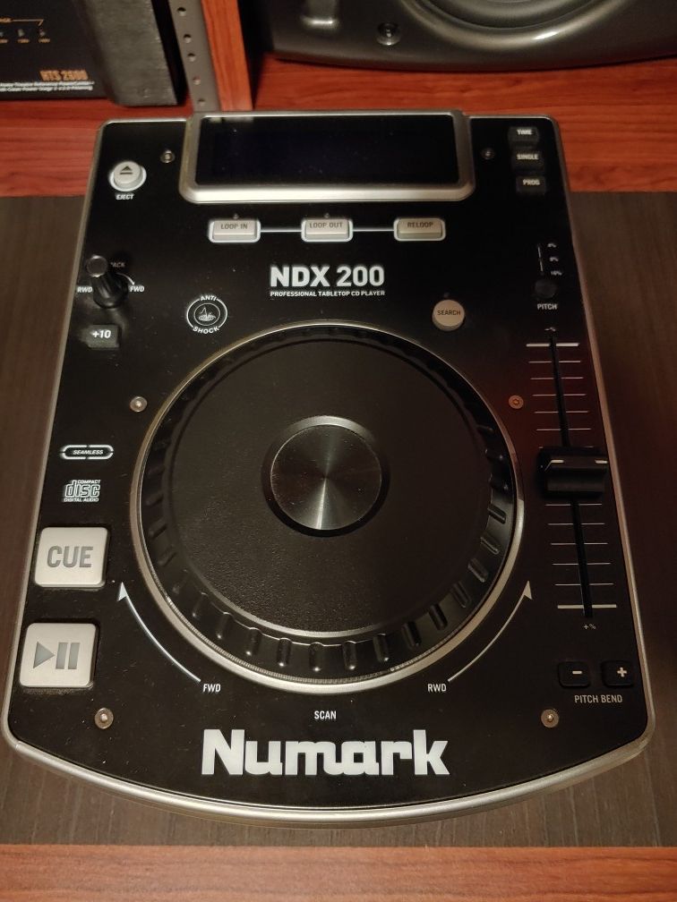 Numark DJ Pro CD Player