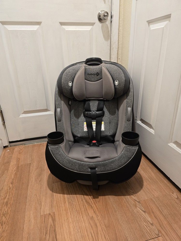 Safety 1st All-in-One Convertible Car Seat 