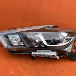 2016 - 2018 Nissan Maxima Left Driver Side Headlight Replacement TYC 20-9710-B