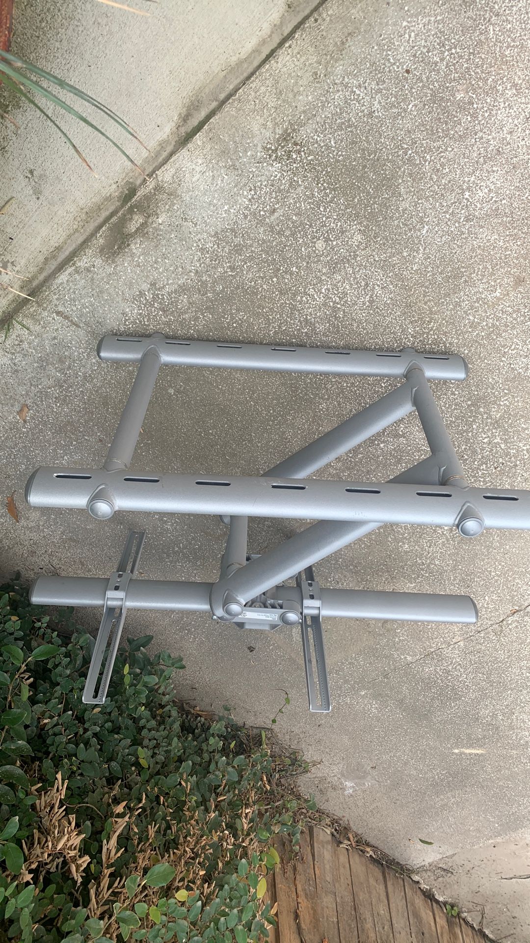 Tv Mount