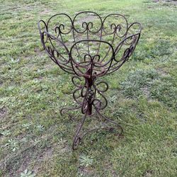 Heavy Round Wrought Iron Plant Stand - Pot Holder 