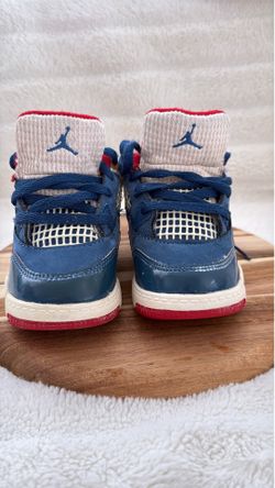 Jordan 4 Toddler Size 8c  ❤️💙