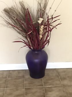 Dry plant with vase