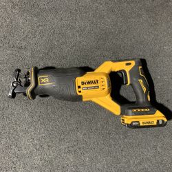 Dewalt 20v XR Reciprocating Saw DCS382B + 20V 2ah Battery
