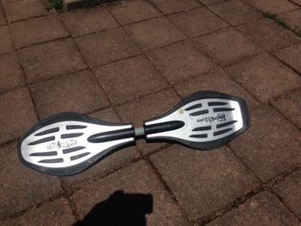 Skate board