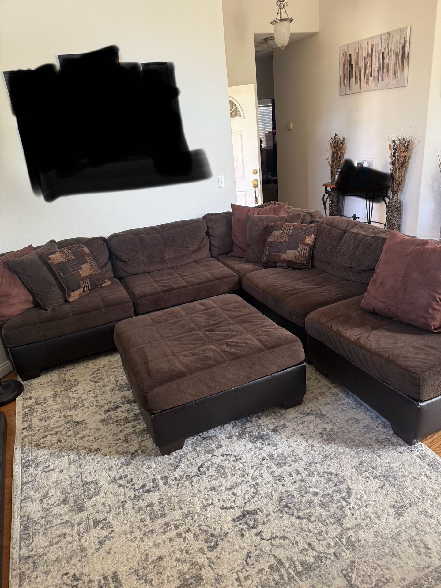 Brown Sectional Couch W/ottoman