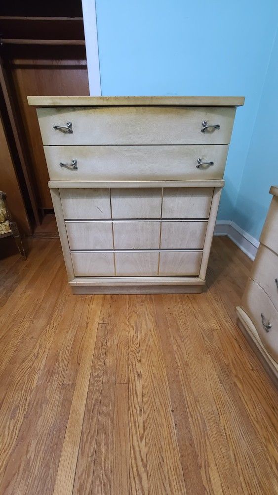 Vintage Bedroom Set 