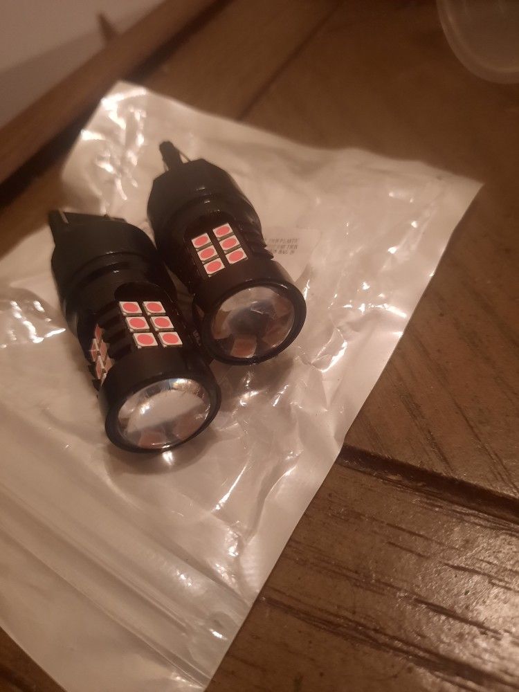 BMW X3 Led Reverse Lights And Valve Stem Covers