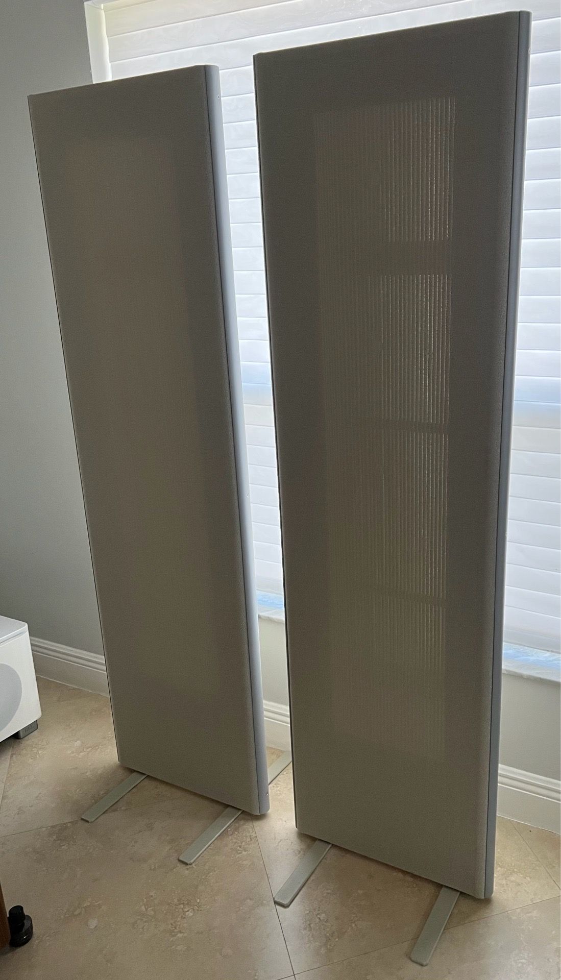 Magnepan 1.7i speakers - Mint condition