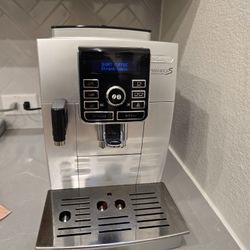 DeLonghi Super Automatic Espresso Machine
