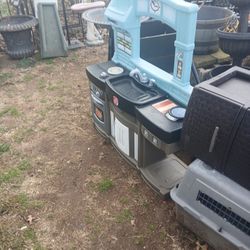 Step 2 Play Kitchen For A Child Only The Play Kitchen 