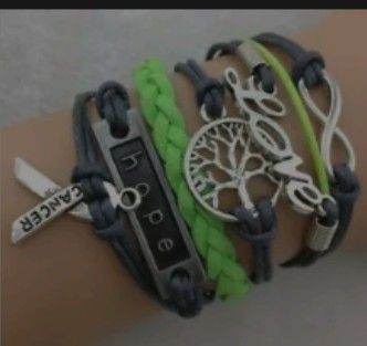 NEW IN PACKAGE INFINITY LOVE HOPE GREEN & BLACK BRAID SILVER CHARM BRACELET