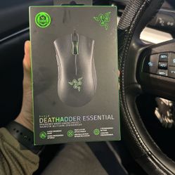 Razor Naga Gaming Mouse