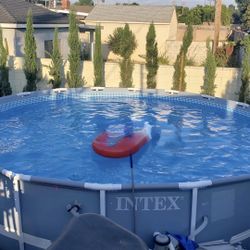 Intex Above ground 15ft Pool
