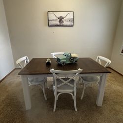 Farmhouse Style Dinning Table And Matching End Table