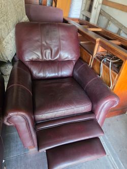 Ethan Allen Brown Leather Recliner Chair – Excellent Condition