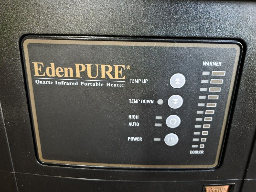 QUARTZ  PORTABLE ELECTRIC HEATER