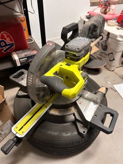 Ryobi Saw