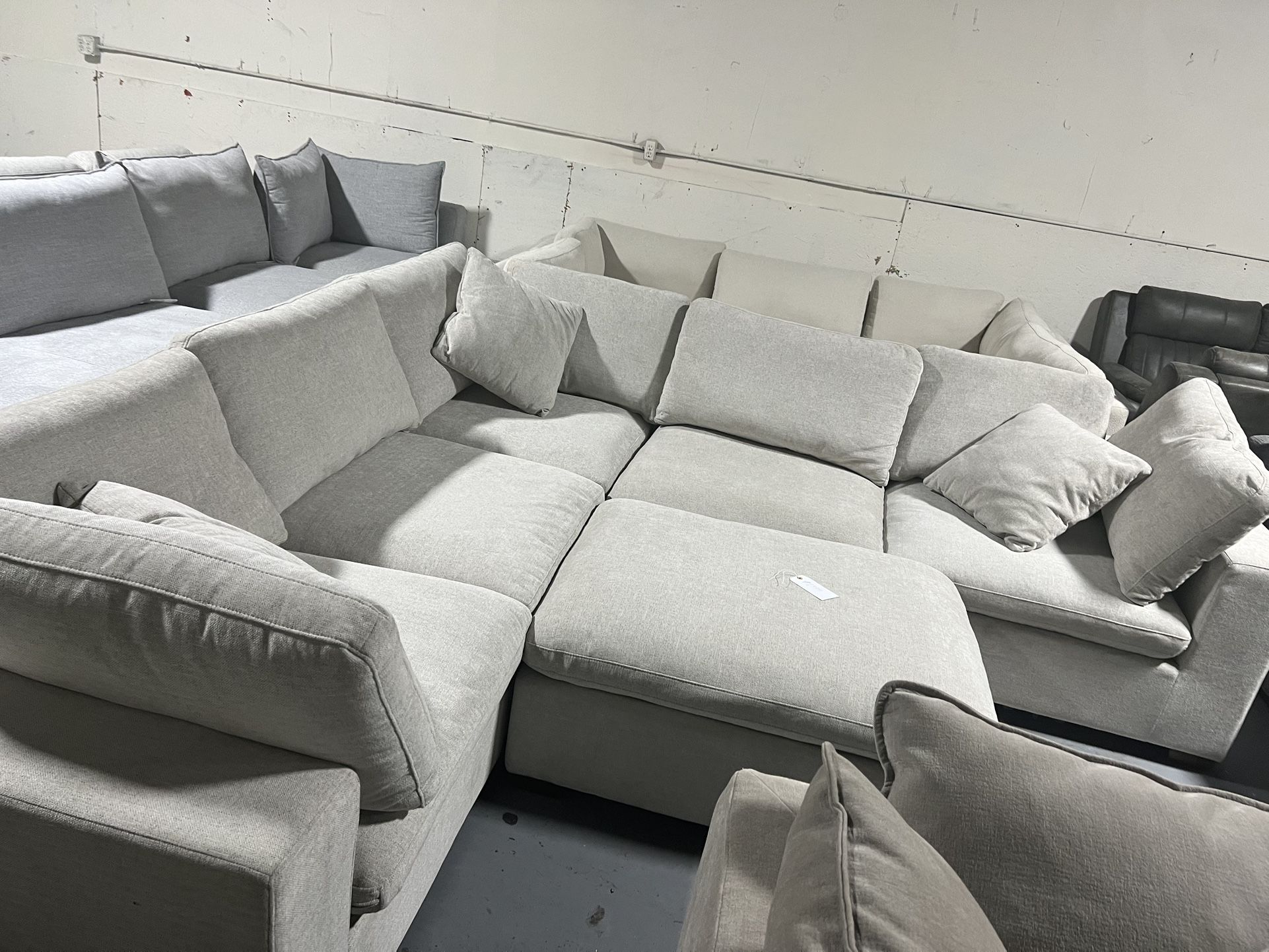 SECTIONAL COUCH SOFA 