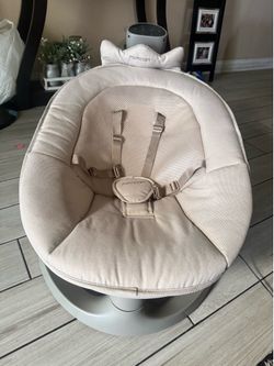 Mom cozy swing