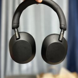 Sony Xm5 Headphones