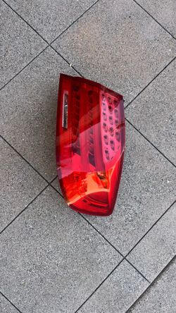 E92 LCI taillight passenger side