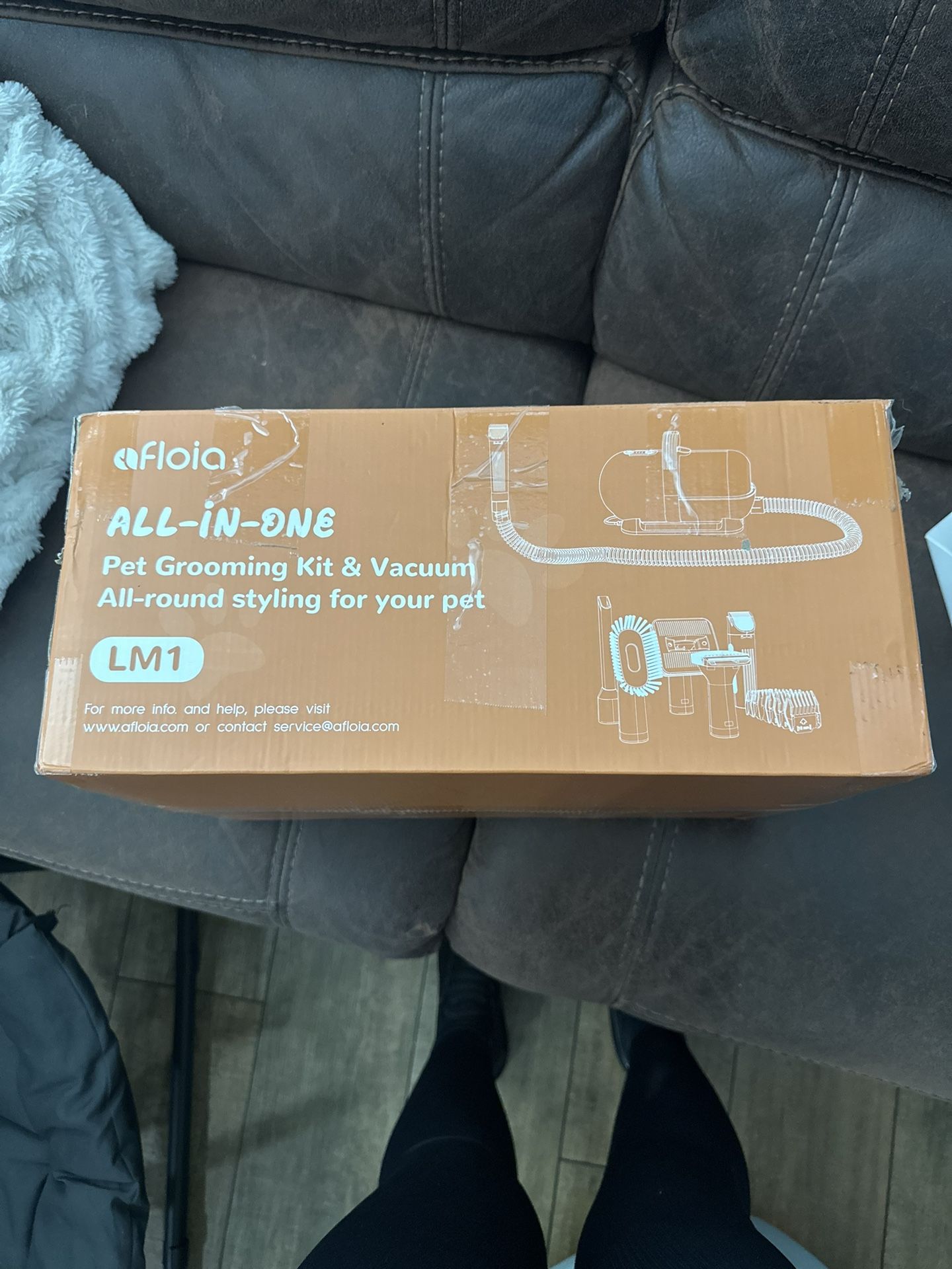 All In One Grooming Vacuum