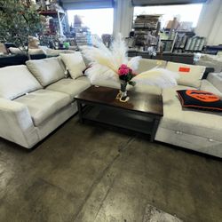 Thomasville Fabric Sectional Sofa With Storage Chaise 