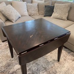 Wood Extendable Dining Table 