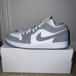 Jordan 1 Lows “White Wolf” 