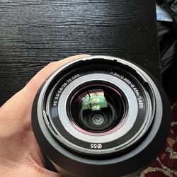 Sony E Mount 28mm-70mm FE 2.8-3.5