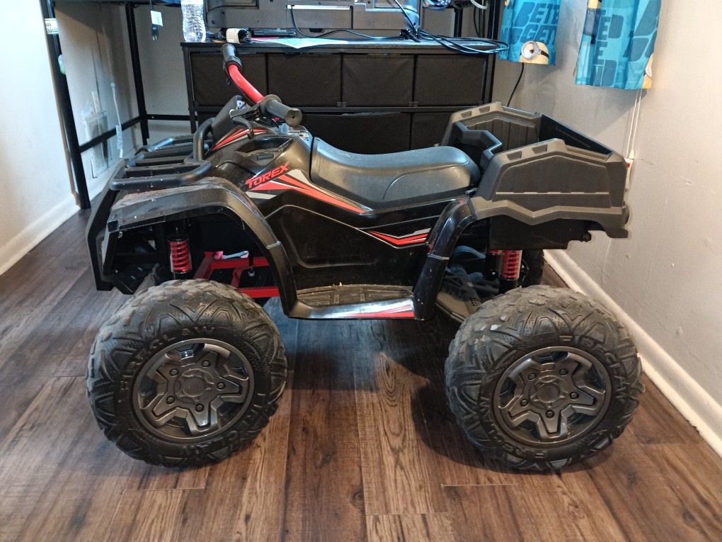 Four wheeler toy