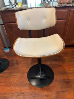 Pair of bar stools