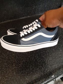 Vans womens 8.5 Great Condition 