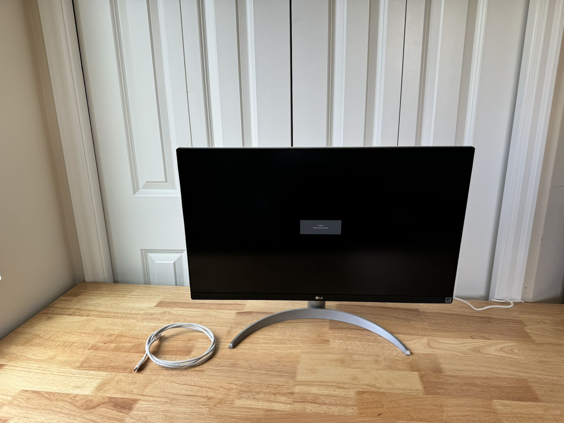 Lg 27 Inch 4k 60hz ips Monitor White Usbc Charging