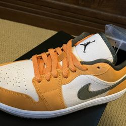 Light curry Jordan 1 Low-Size 7.5