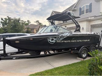 2009 Nautique 210 – PCM Engine – 400 Hours – $35,000