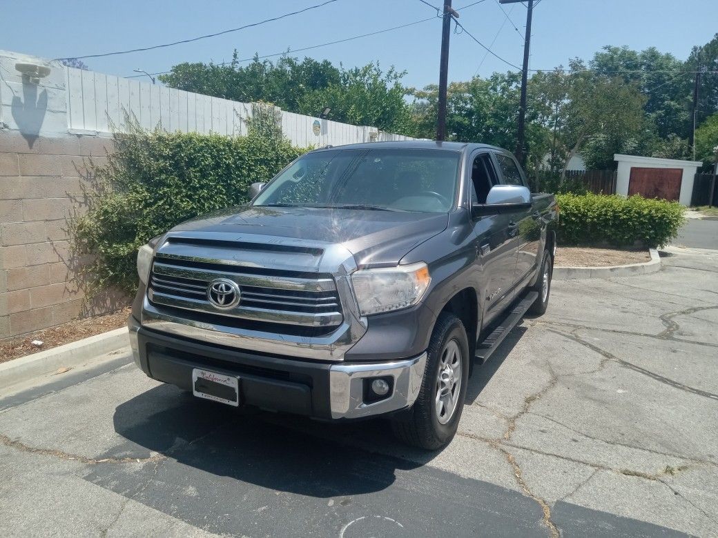 2018 Toyota Tundra