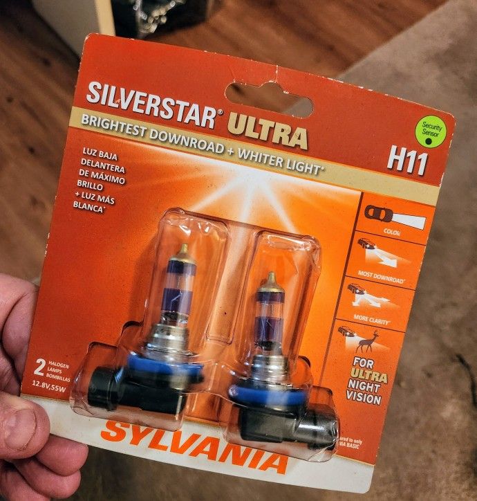 Sylvania Replacement Auto Headlights H11
